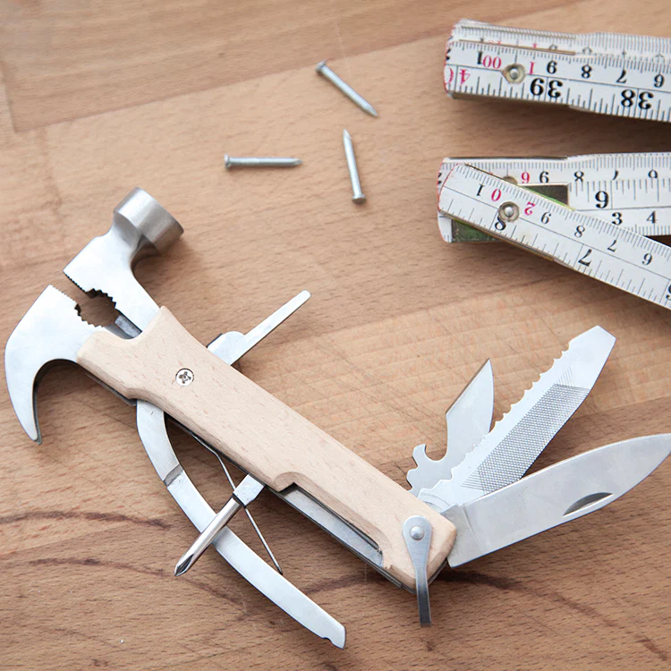 Outil multifonction marteau en bois